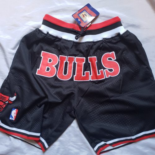 Chicago Bulls Shorts Black photo review