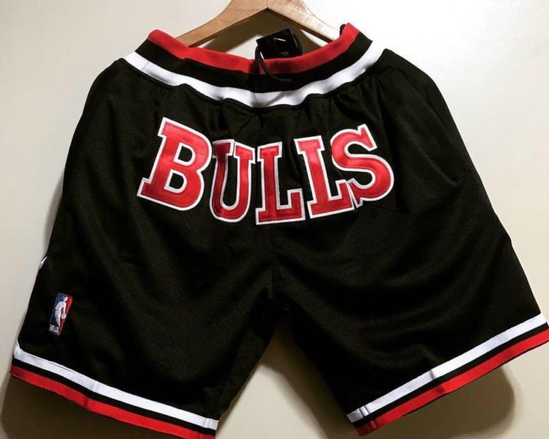 Chicago Bulls Shorts (Black) 2