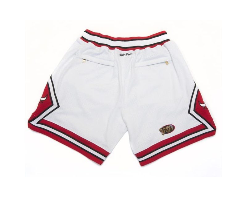 Chicago Bulls shorts (White) 1